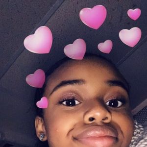 Meet your Posher, Brea